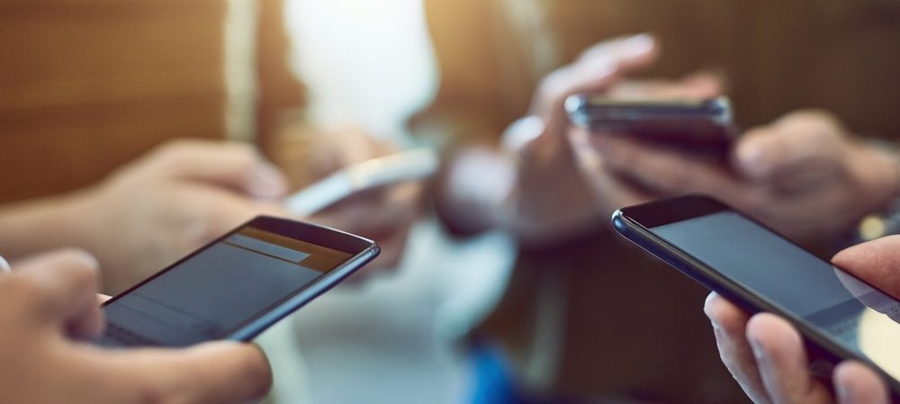 スマホのデータ通信量のギガ数を確認する方法