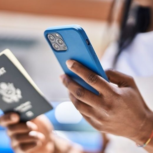 海外旅行での通信手段は？インターネット接続方法に関するアンケート調査レポート